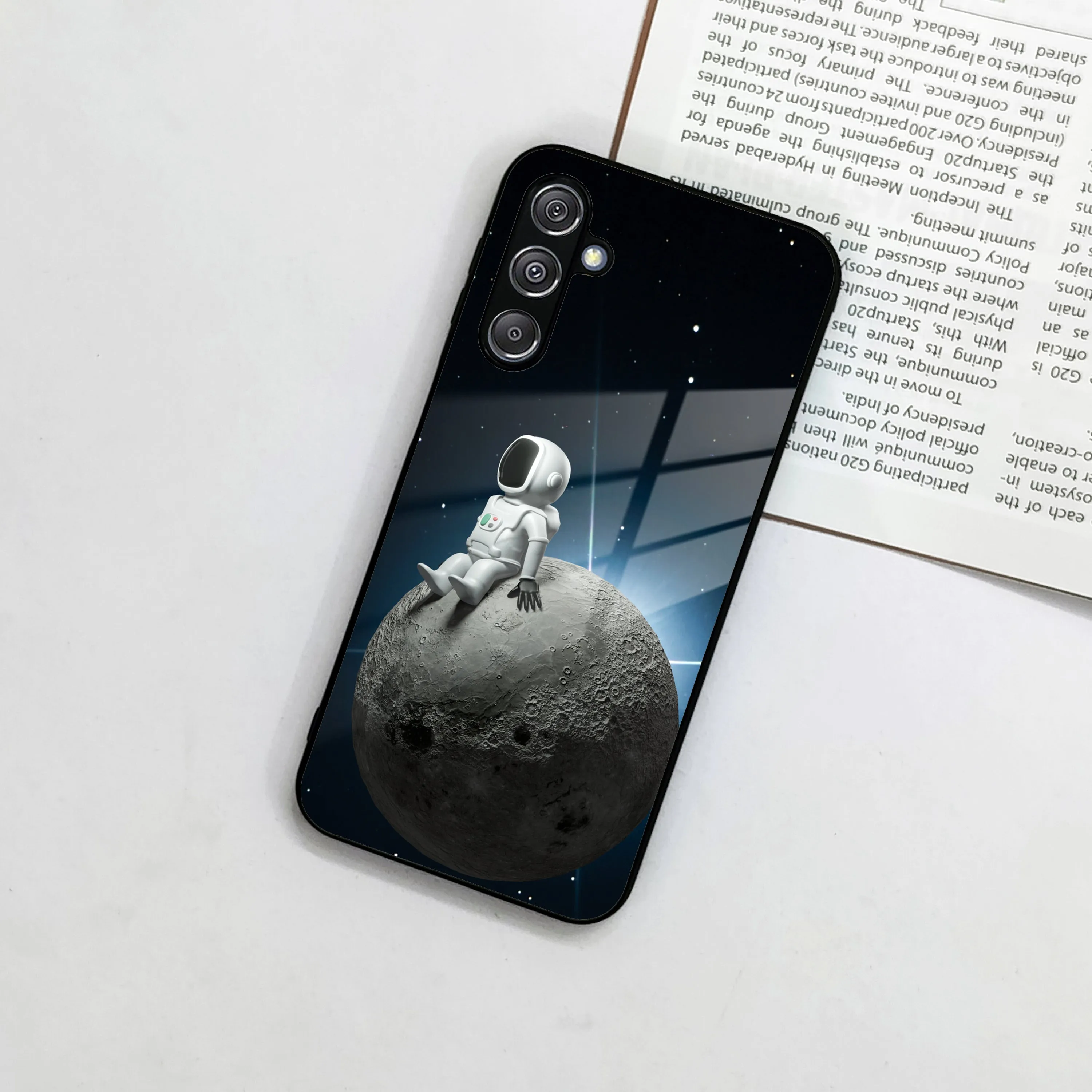 Astronod Moon Glass Case Cover For Samsung