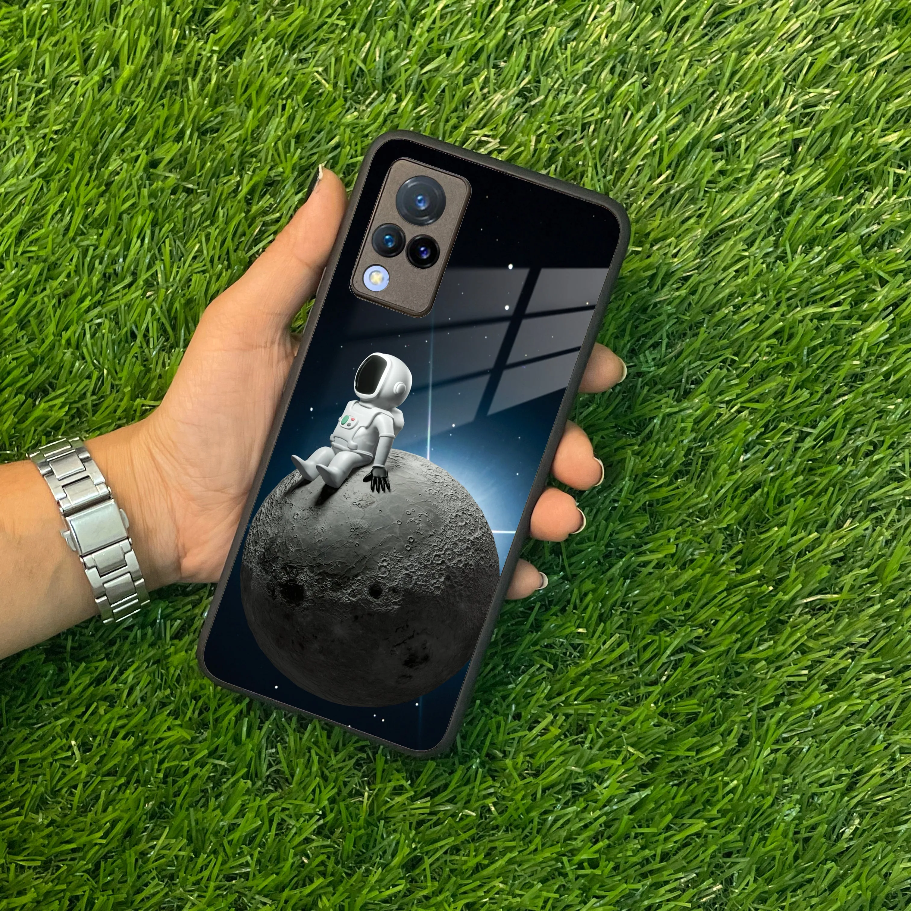 Astronod Moon Glass Case Cover For Vivo