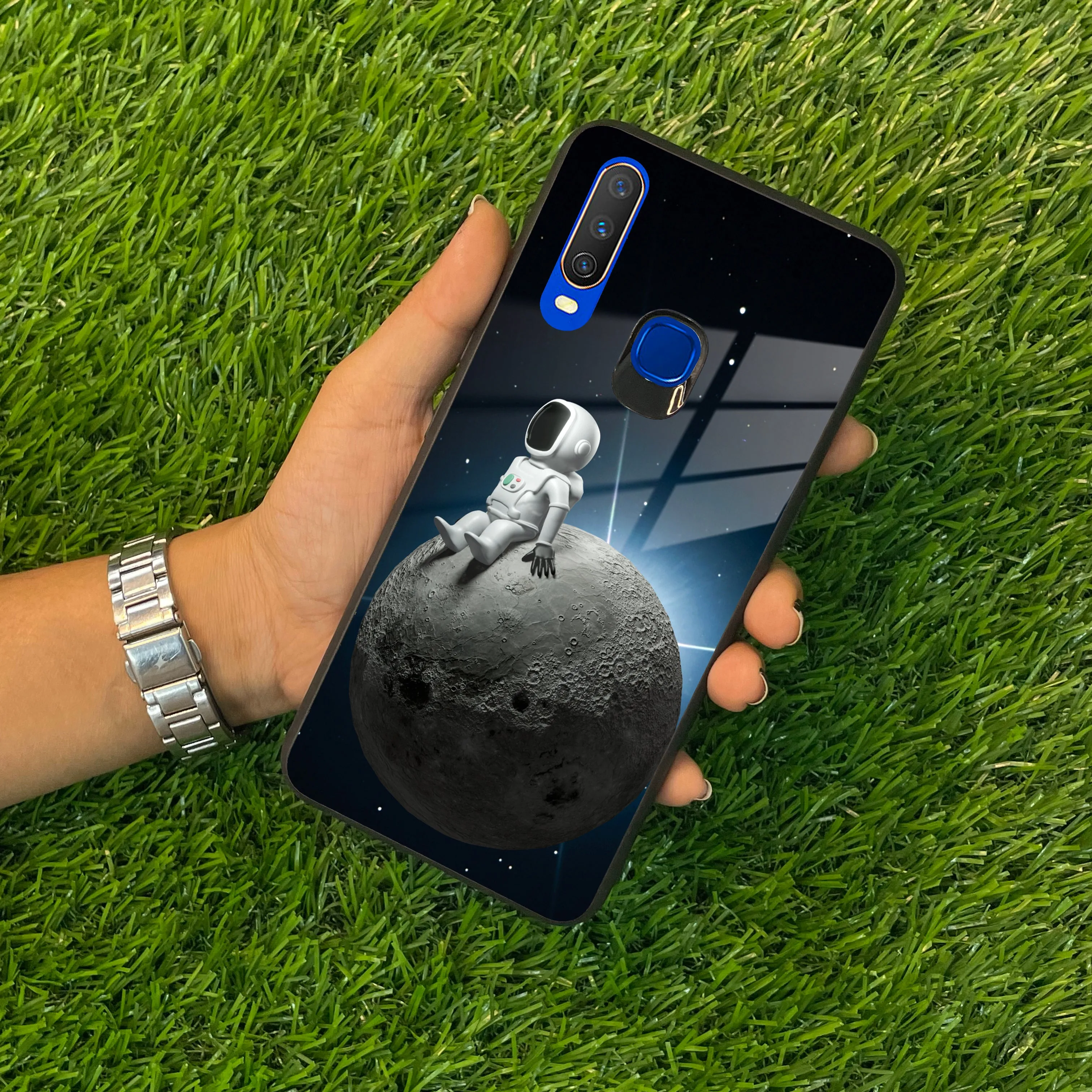 Astronod Moon Glass Case Cover For Vivo