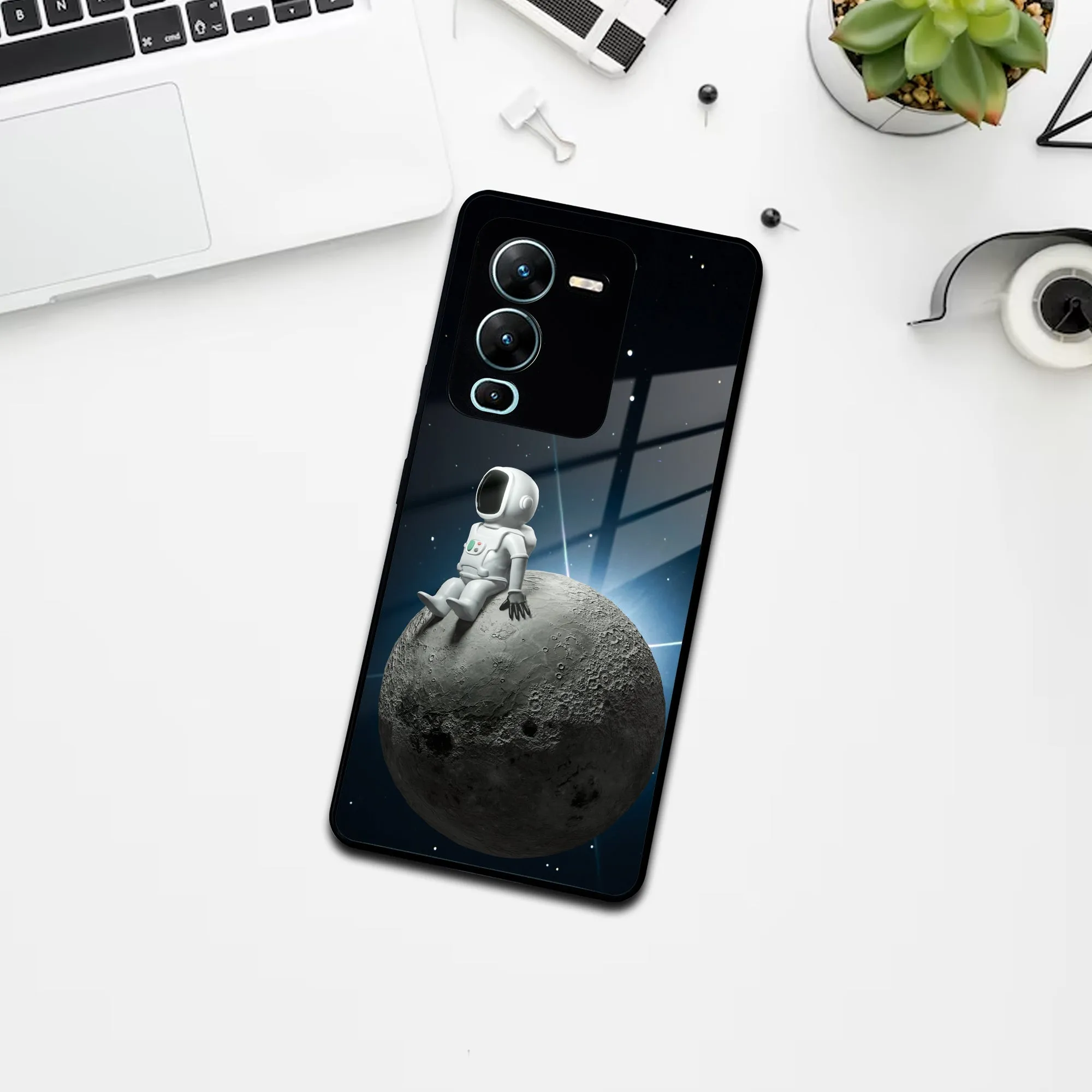 Astronod Moon Glass Case Cover For Vivo