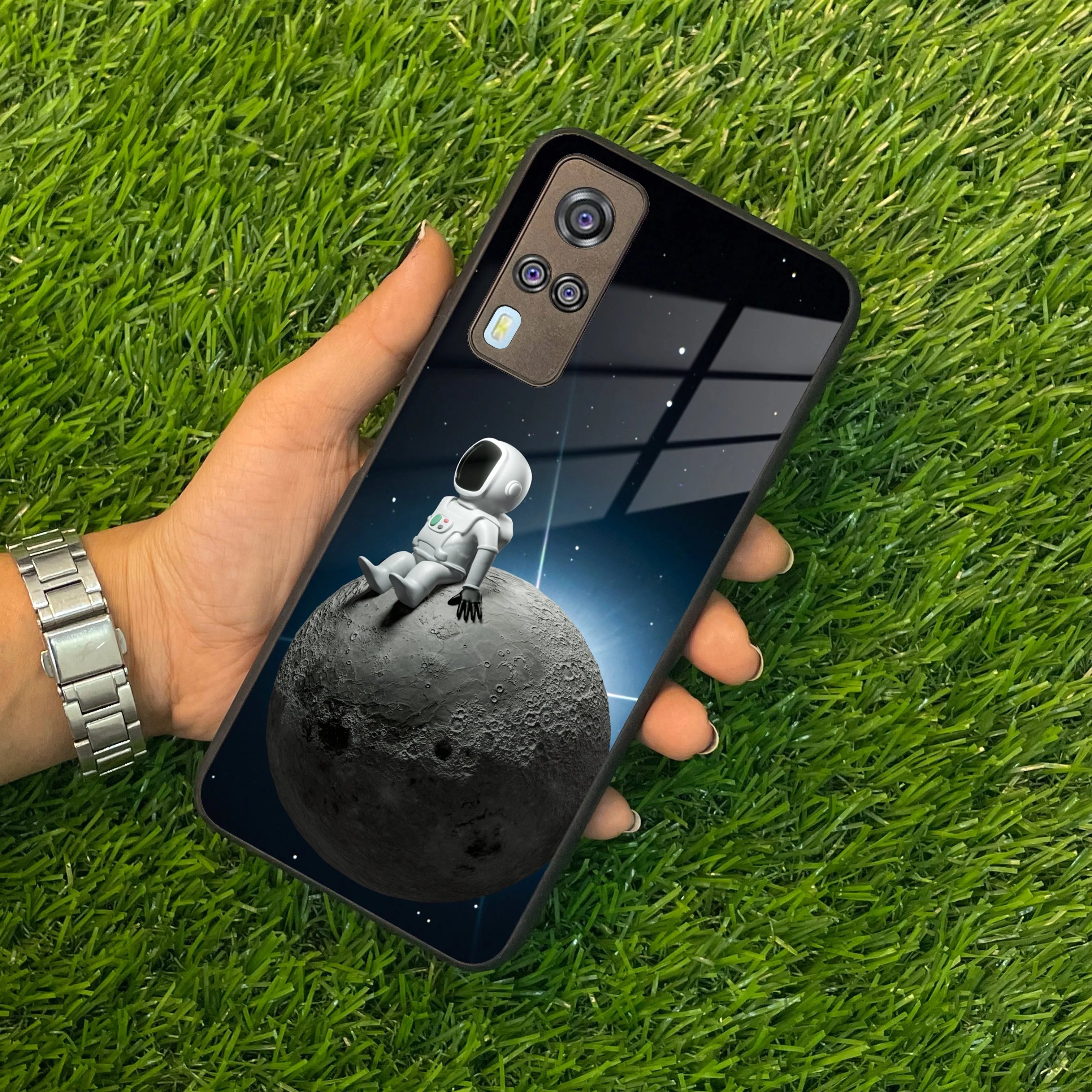 Astronod Moon Glass Case Cover For Vivo