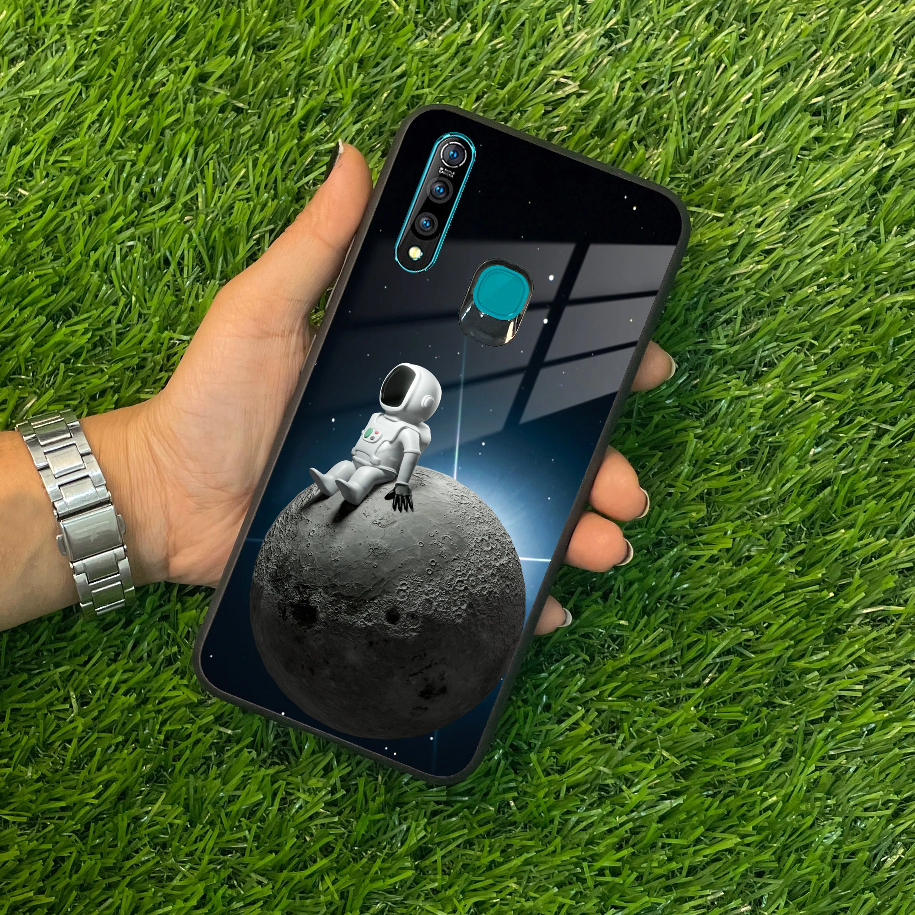 Astronod Moon Glass Case Cover For Vivo