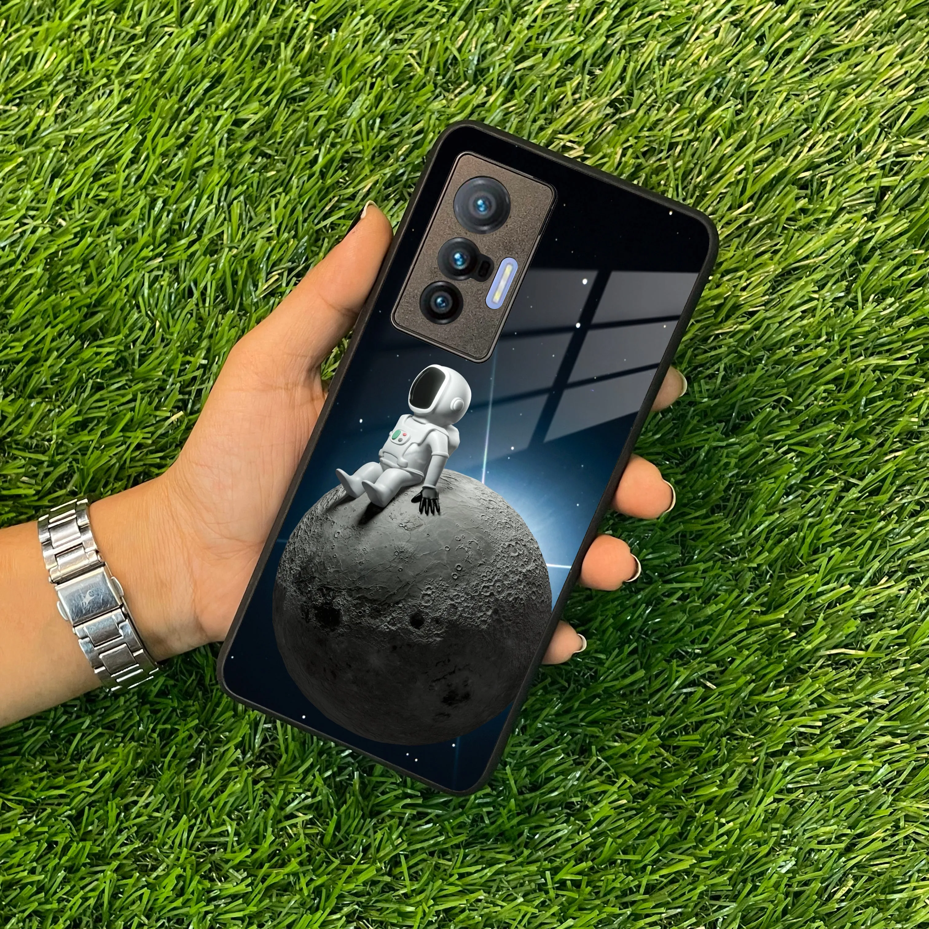 Astronod Moon Glass Case Cover For Vivo