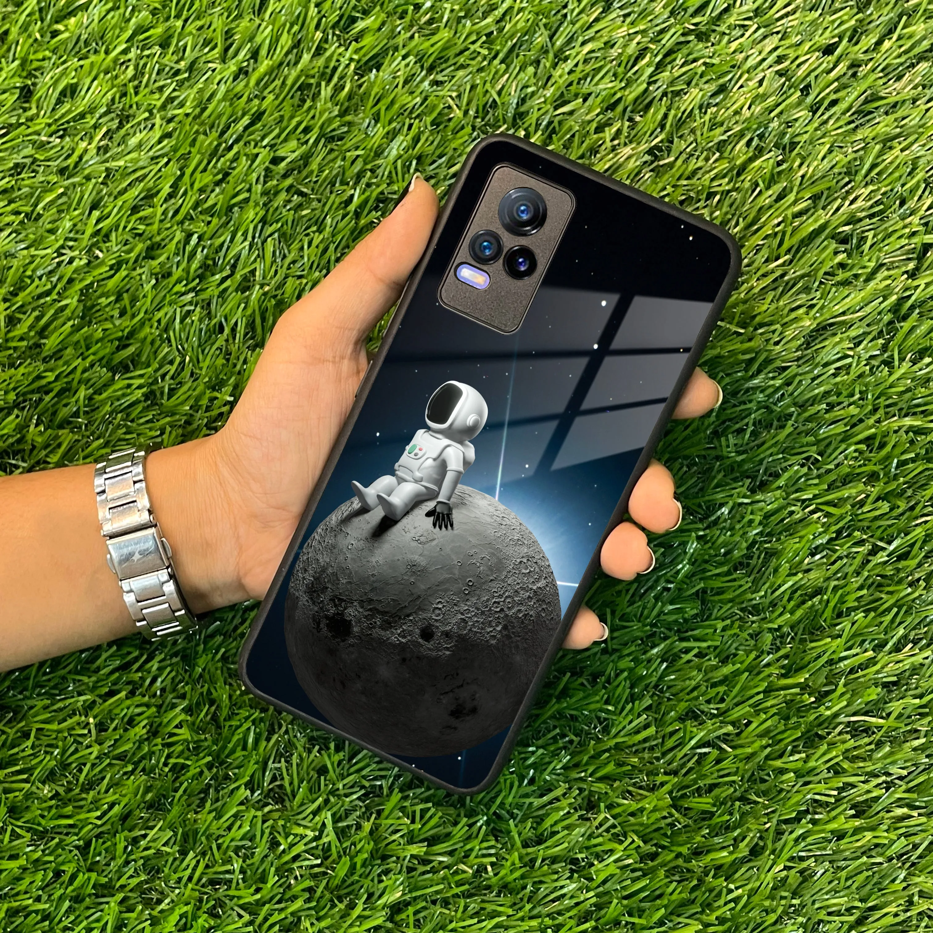 Astronod Moon Glass Case Cover For Vivo