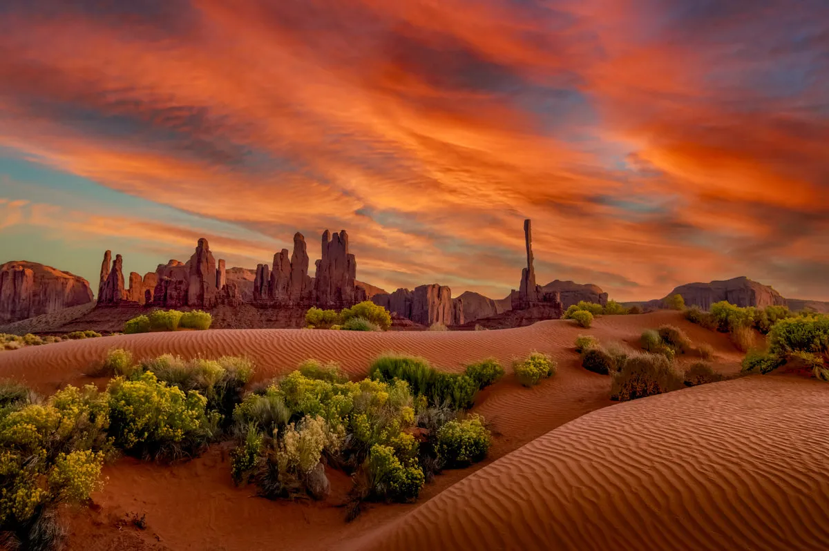 Monument Valley Astrophotography Workshop | May  24 - 28, 2025